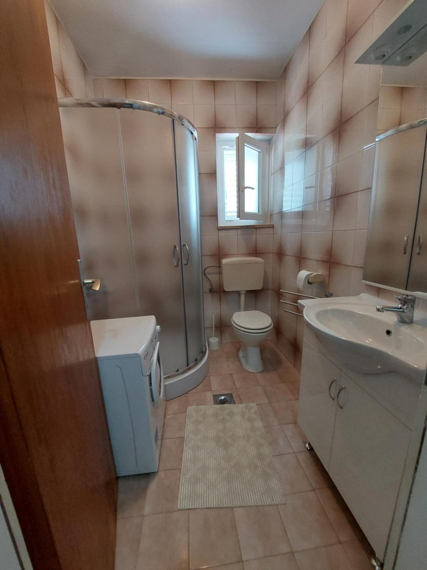 Apartments Mlacovic Rab Town Ruang foto
