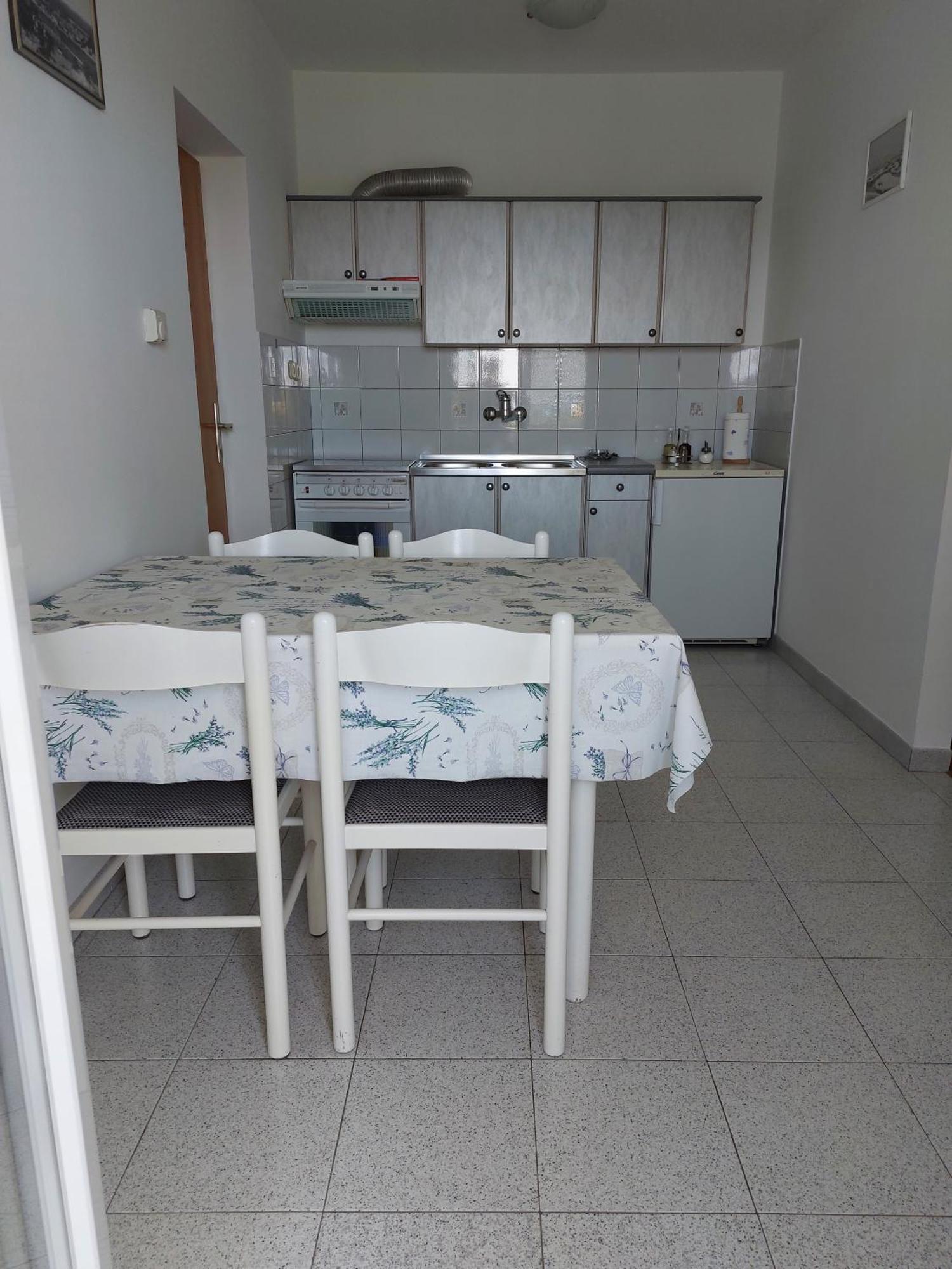 Apartments Mlacovic Rab Town Bagian luar foto